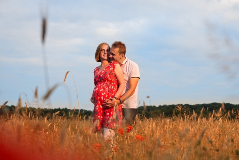 Zwangerschapsshoot in de natuur