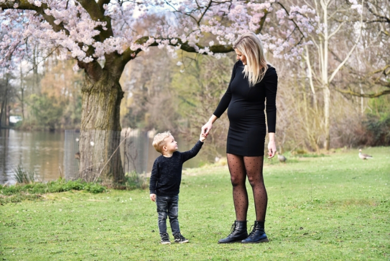 Zwangerschapsshoot met eerder kindje