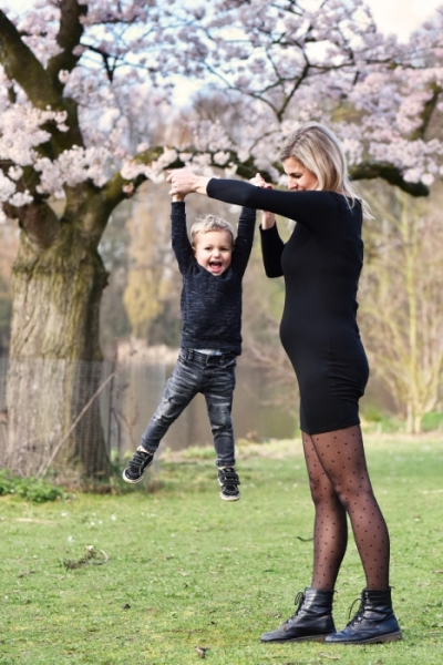 Zwangerschapsshoot met eerder kindje